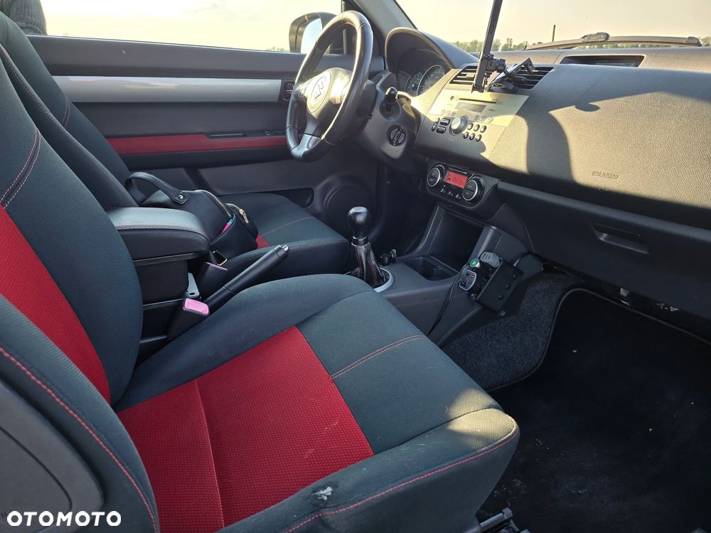 Suzuki Swift - 12
