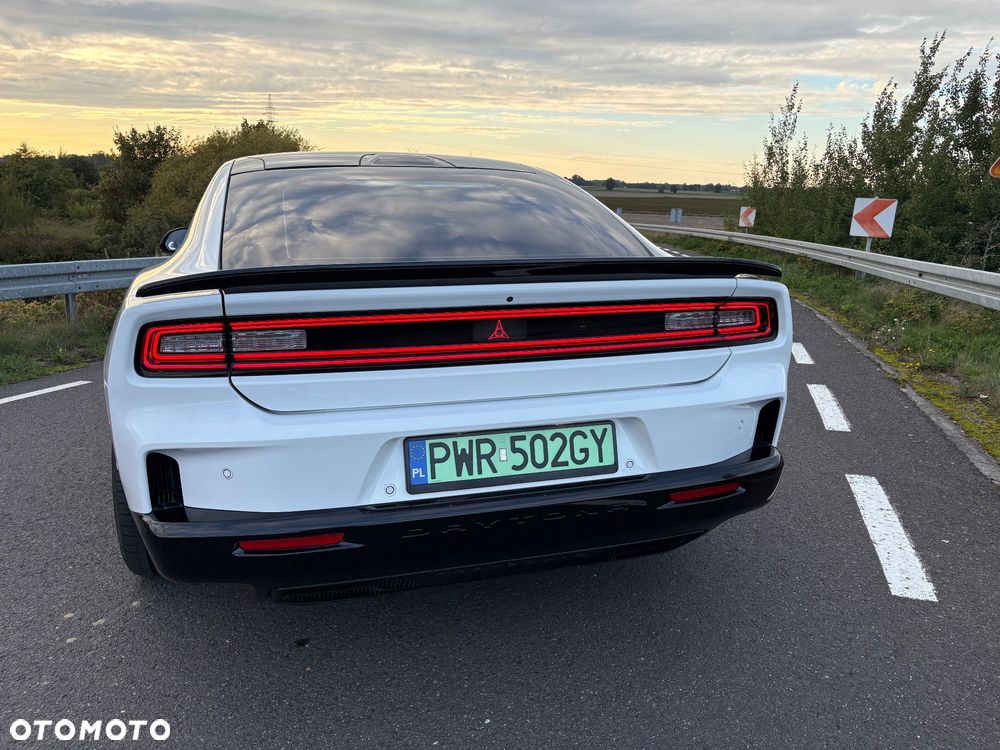 Dodge Charger - 7
