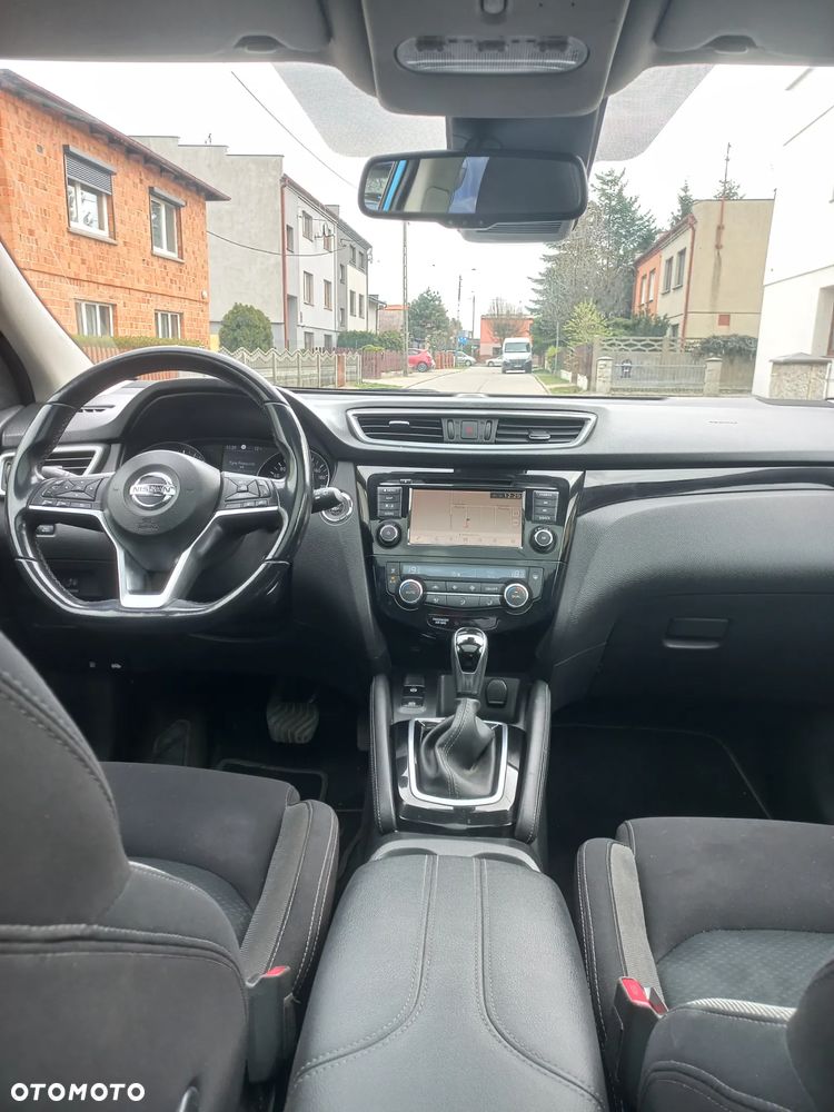 Nissan Qashqai 1.5 dCi DCT TEKNA - 21
