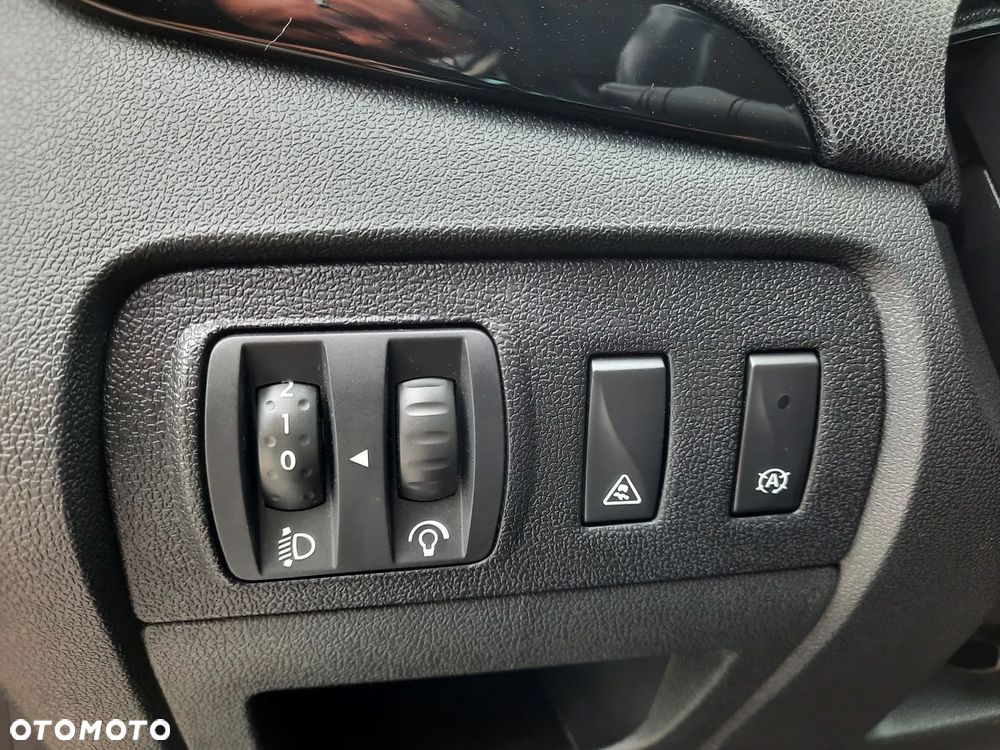 Renault Scenic Energy TCe 130 S&S Bose Edition - 28