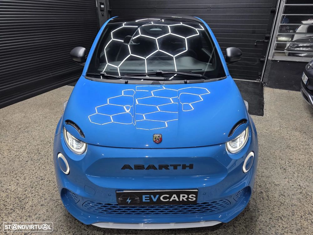 Abarth 500e Scorpionissima - 13