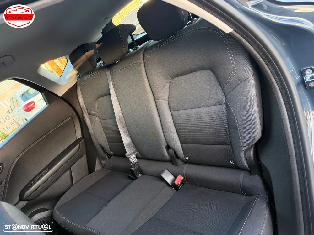 Renault Captur 1.0 TCe Exclusive - 11