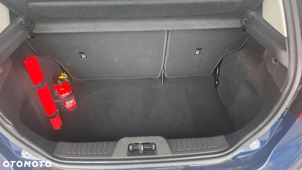 Ford Fiesta 1.5 TDCi Ambiente - 21