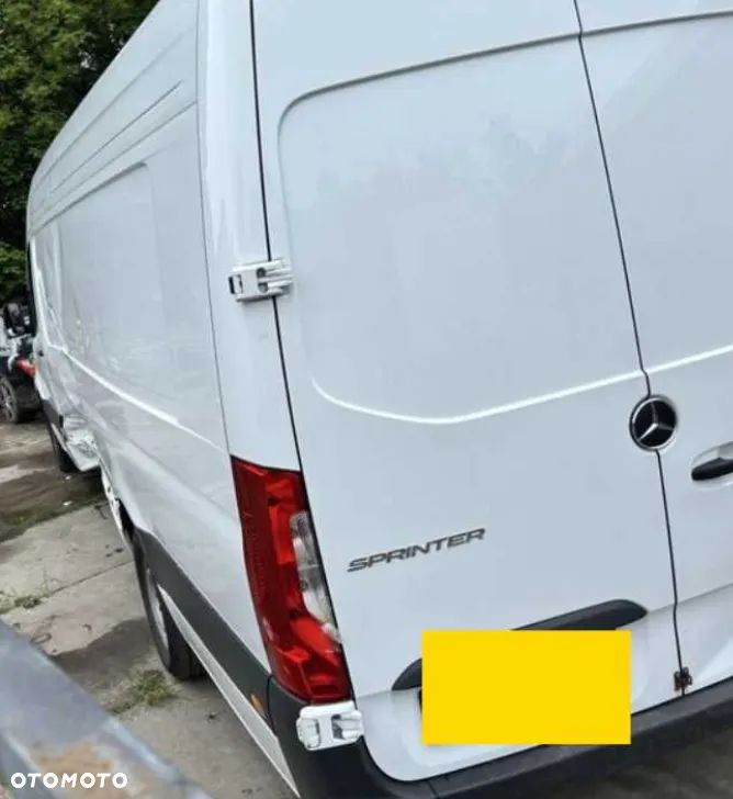 Mercedes-Benz sprinter - 2
