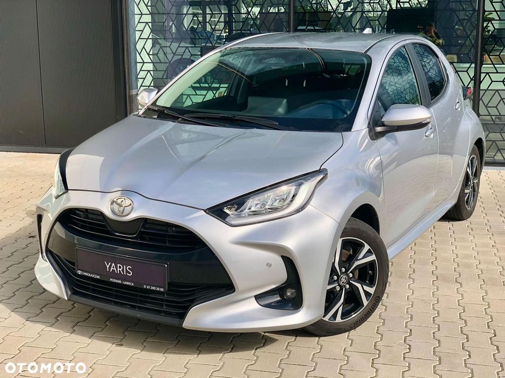 Toyota Yaris Hybrid 1.5 Style - 9