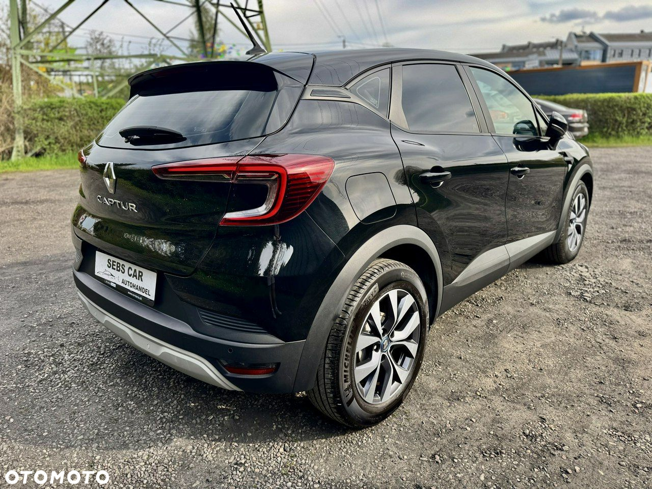 Renault Captur - 4
