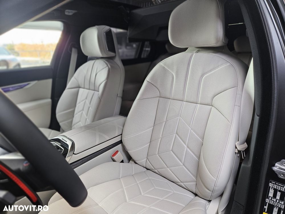 BMW Seria 7 - 12
