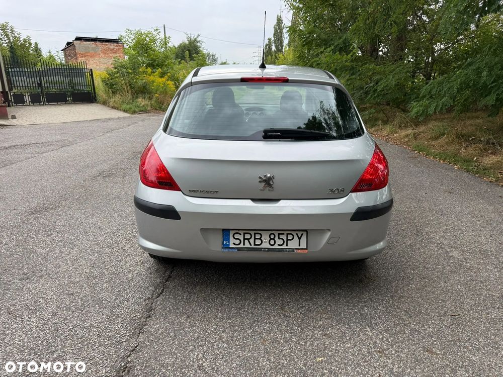 Peugeot 308 2008 photo 4