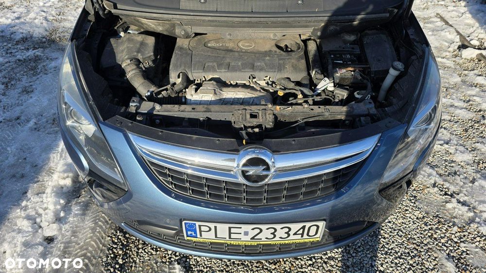 Opel Zafira - 27