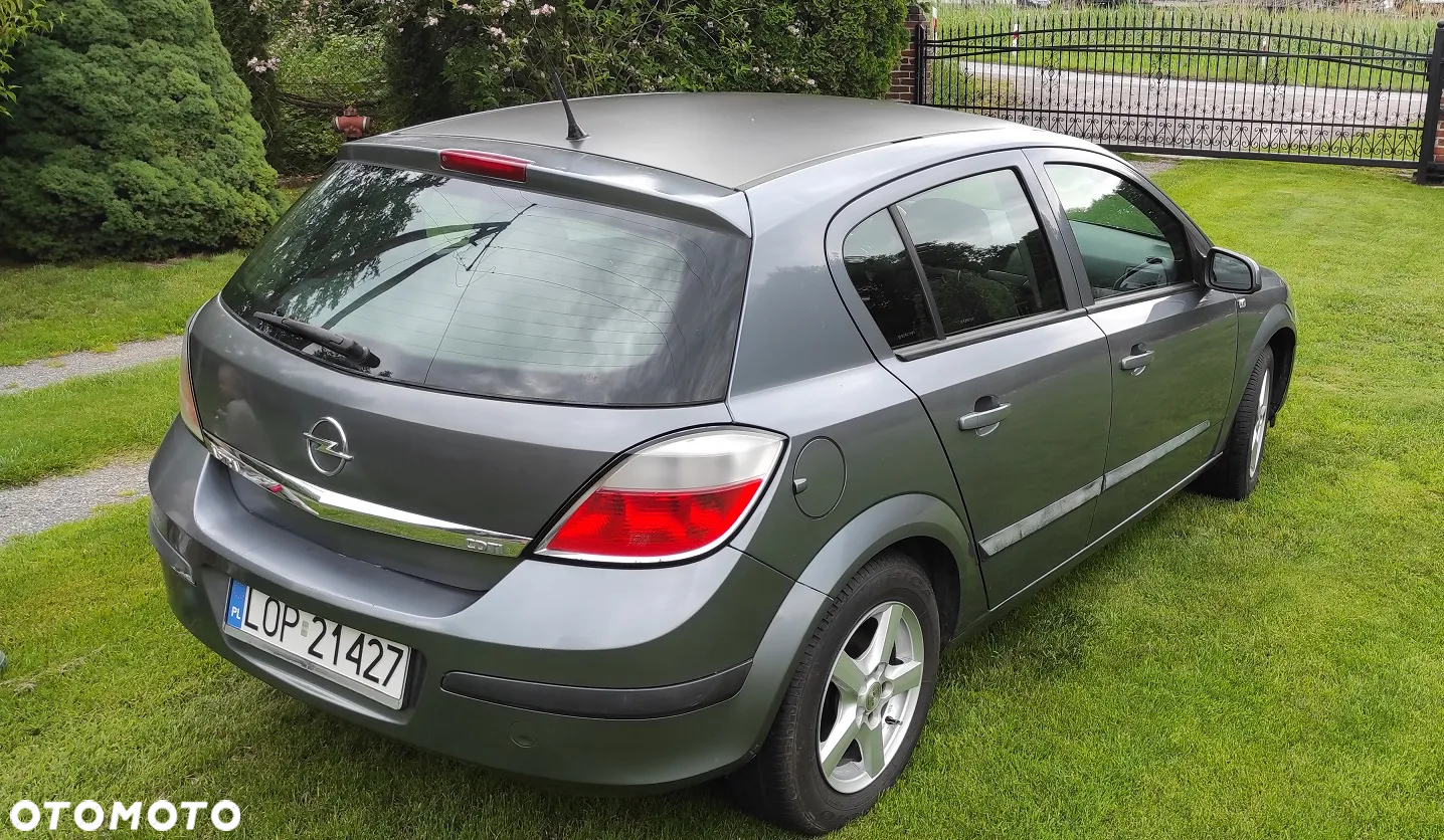 Opel Astra - 4