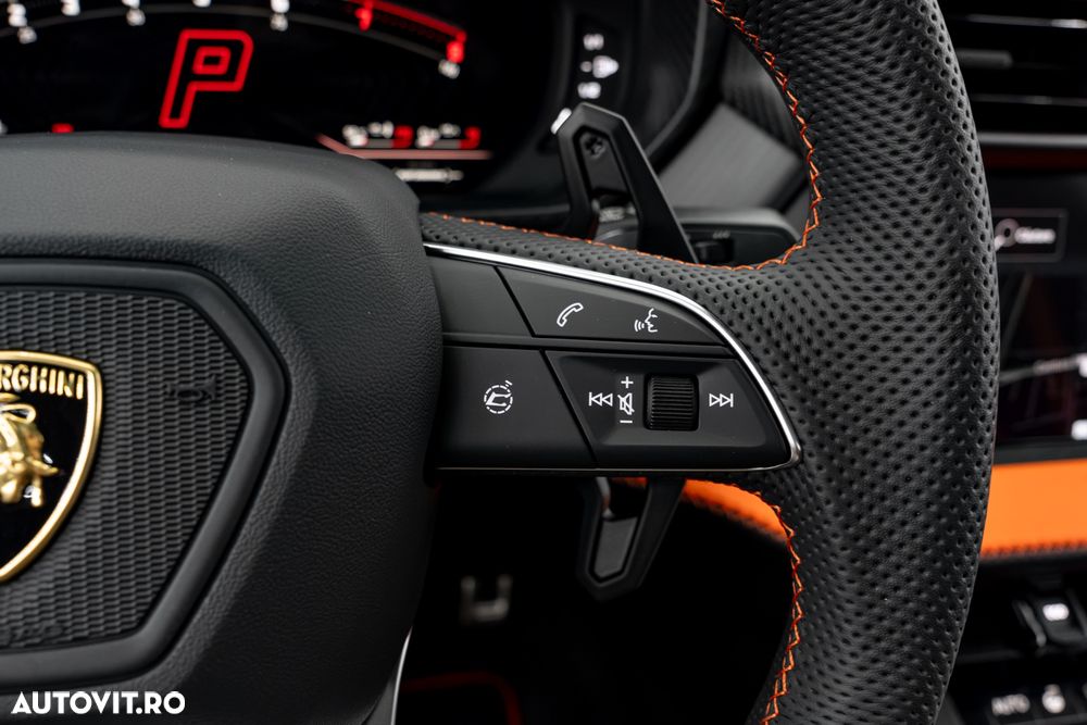 Lamborghini URUS - 34