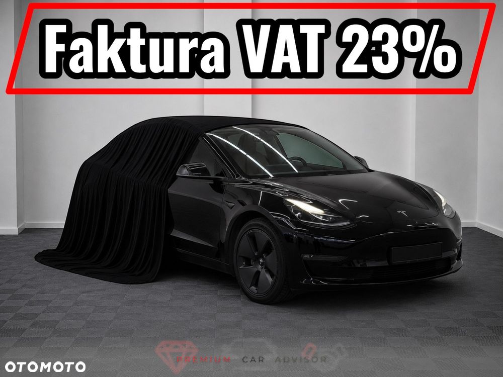 Tesla Model 3 - 1