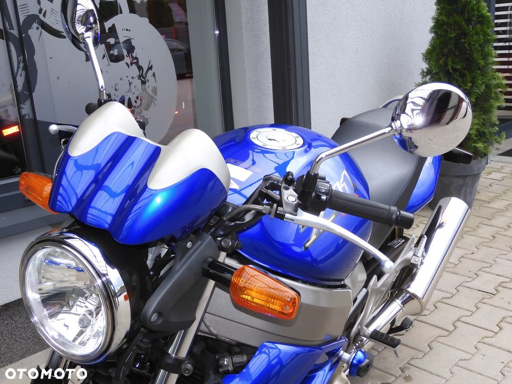 Honda X11 - 21