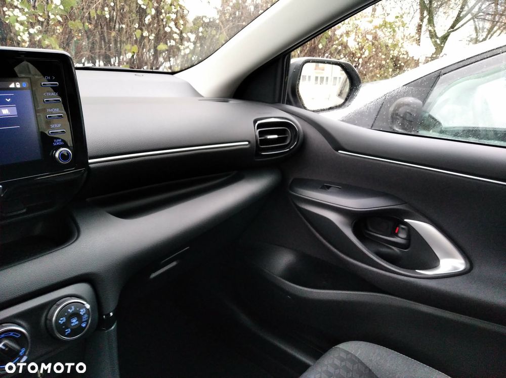 Toyota Yaris 1.5 Comfort - 14