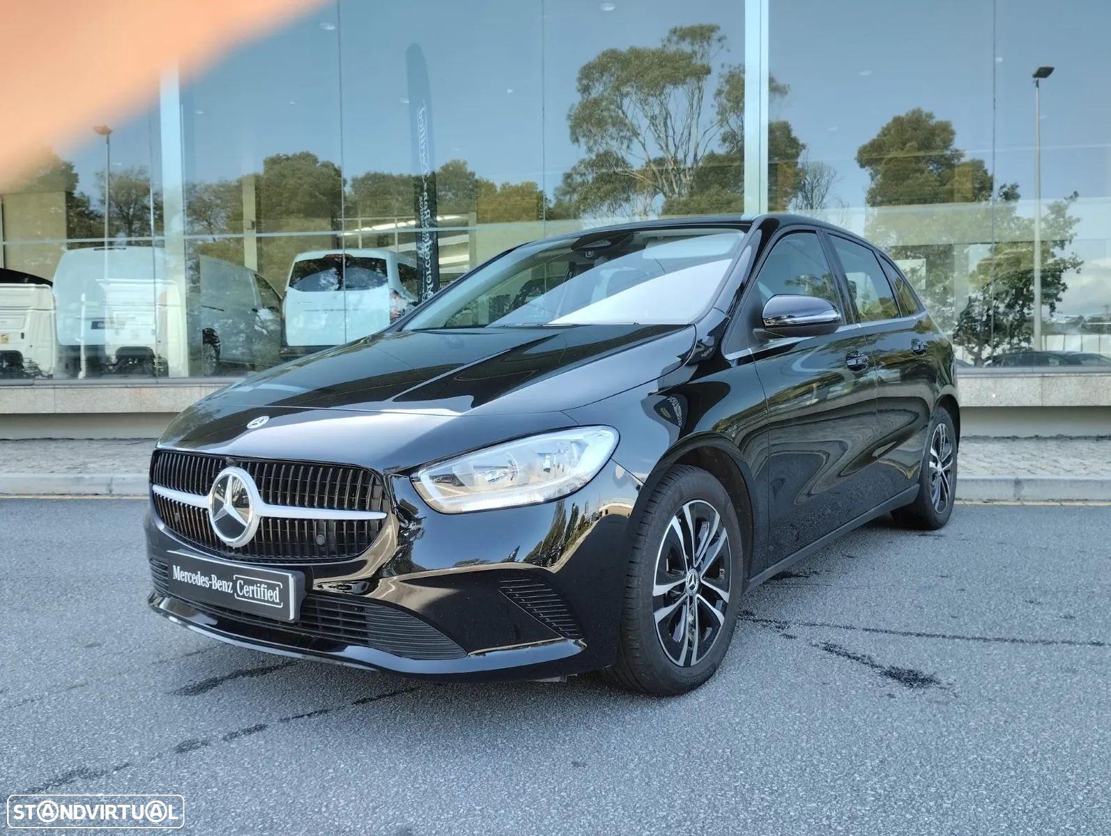 Mercedes-Benz B 250 e - 1