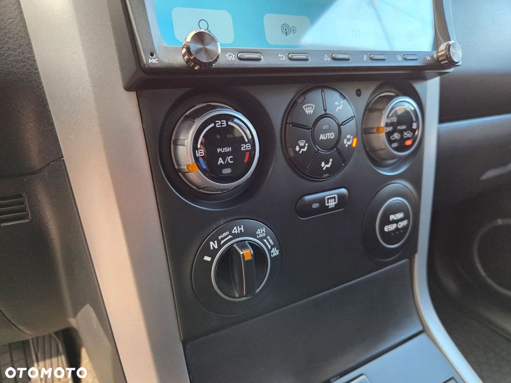 Suzuki Grand Vitara - 14