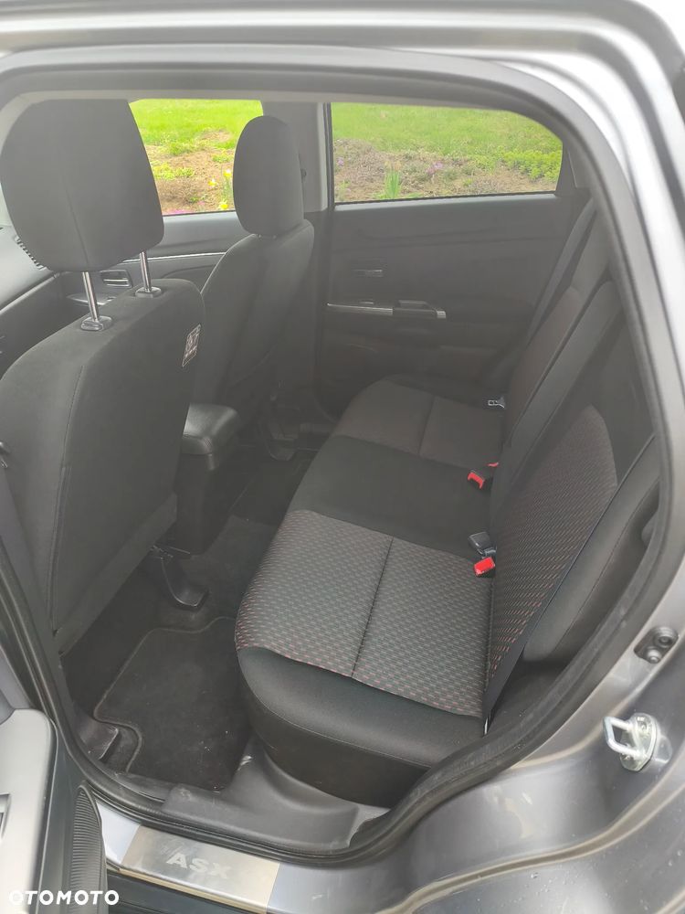 Mitsubishi ASX 1.6 Intense Plus Navi Blue Edition - 5