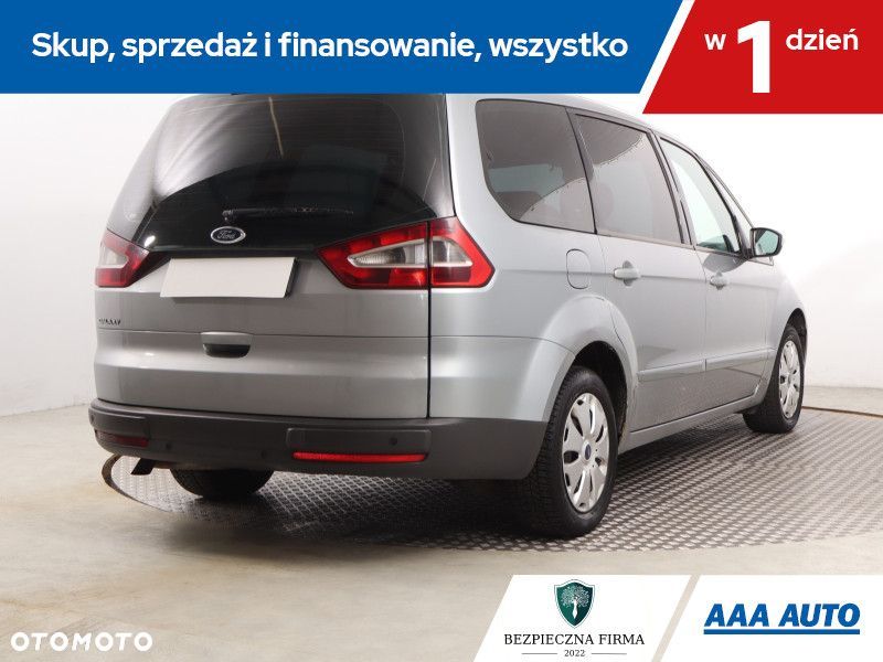 Ford Galaxy - 7