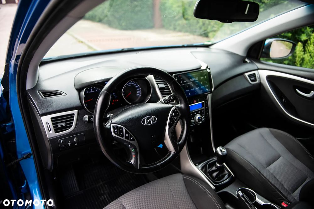 Hyundai i30 1.6 GDI Style - 19