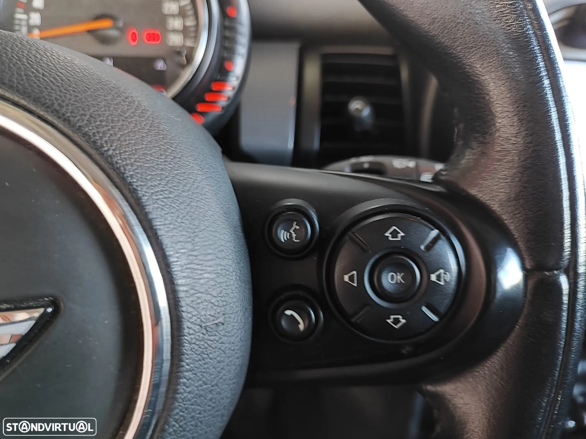 MINI 3 Portas Cooper D - 27