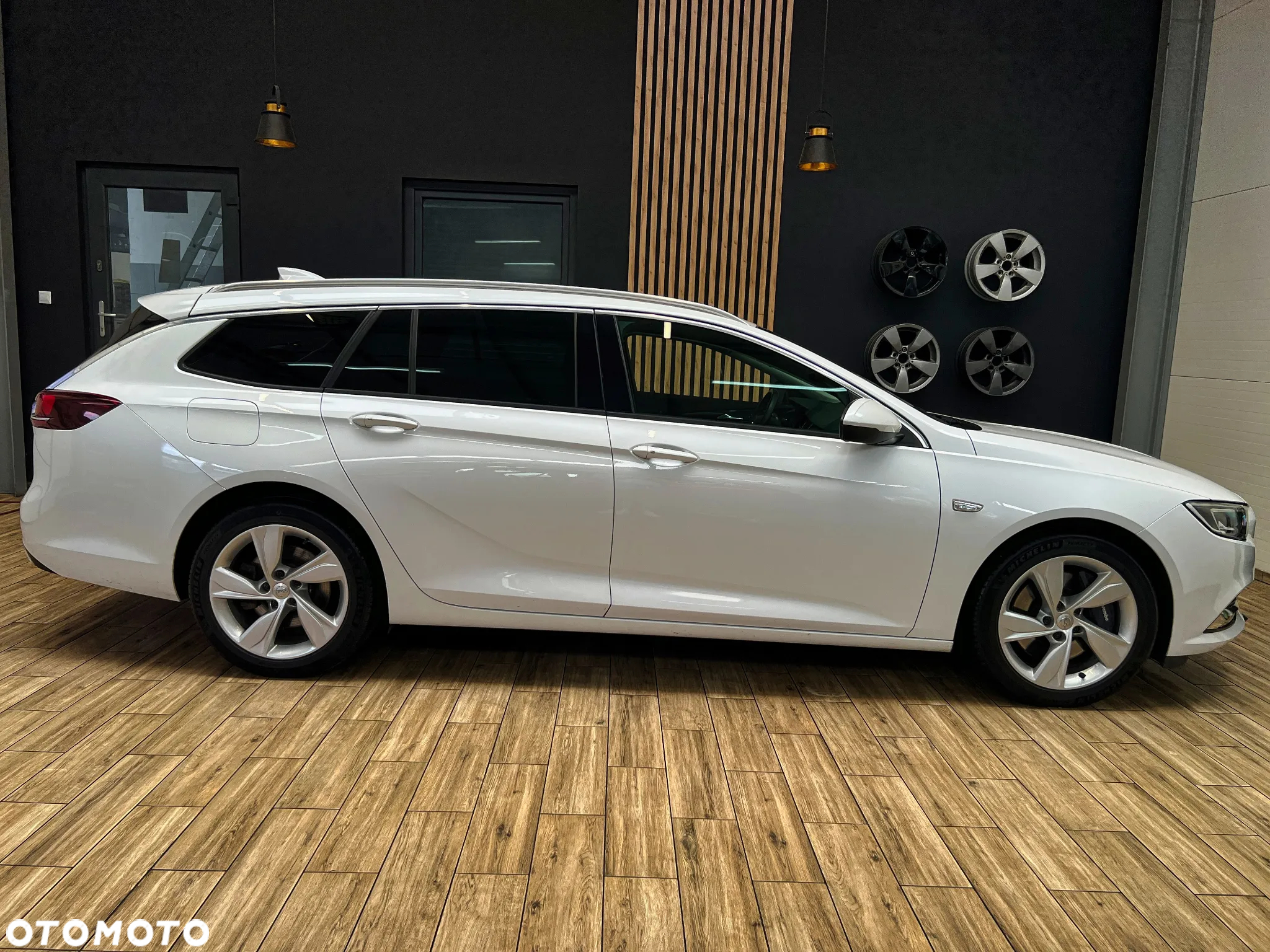 Opel Insignia Grand Sport2.0 Direct InjTurbo 4x4 Dynamic - 5