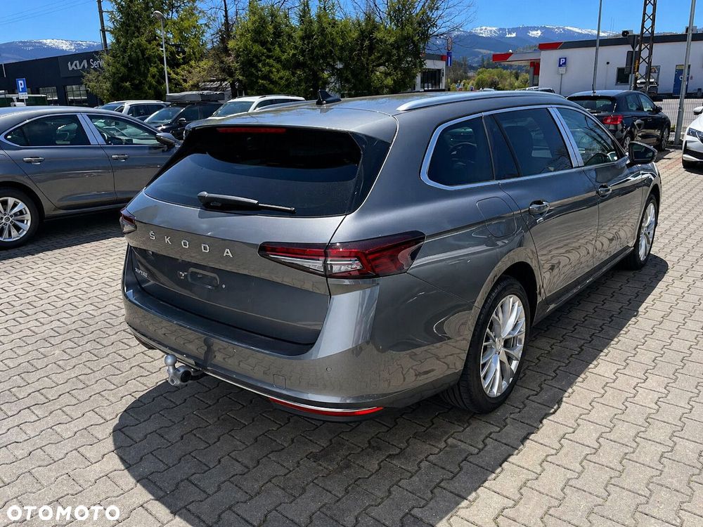 Skoda Superb 2.0 TDI SCR L&K DSG - 3