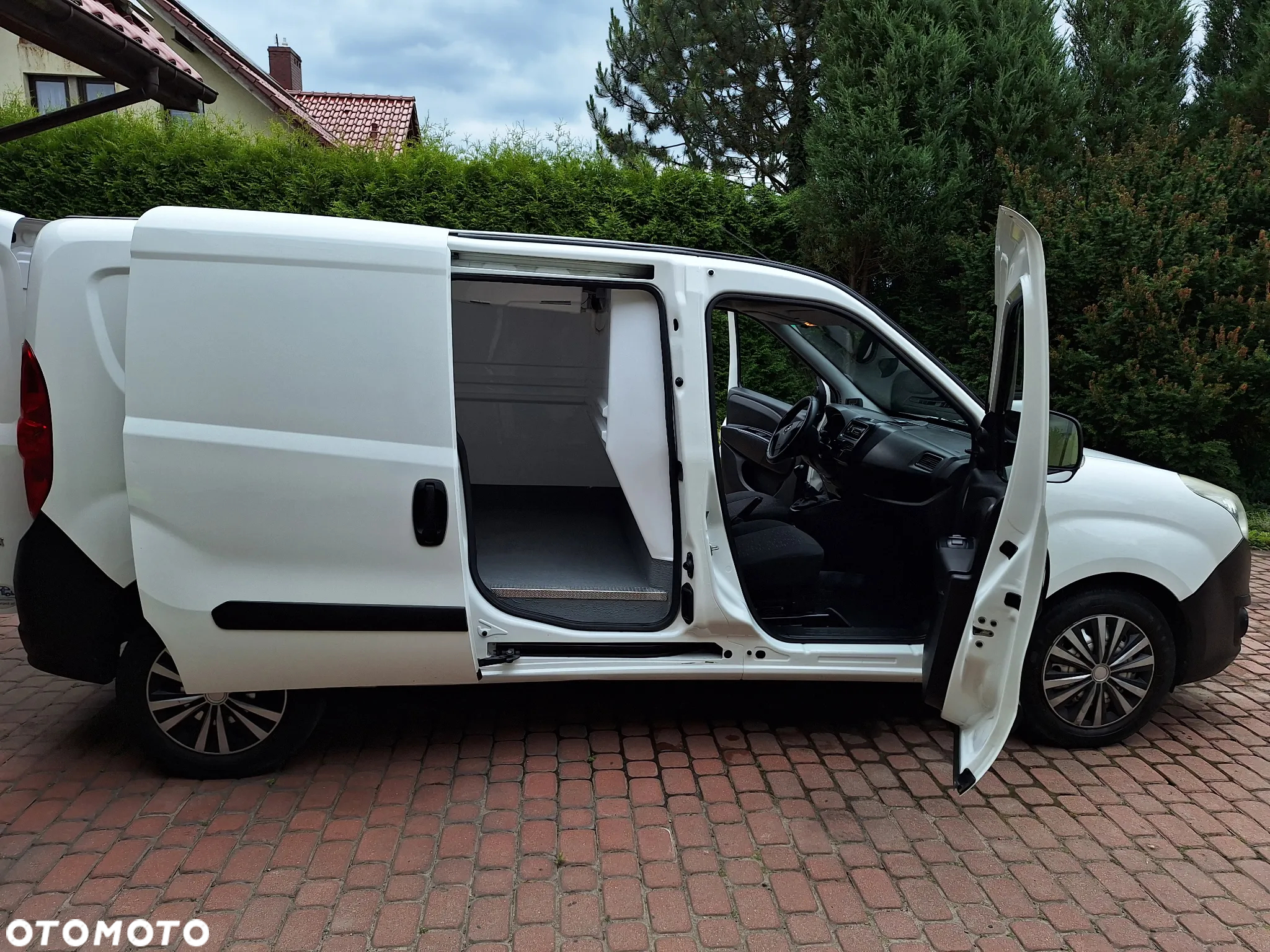 Opel COMBO-D- VAN - 10