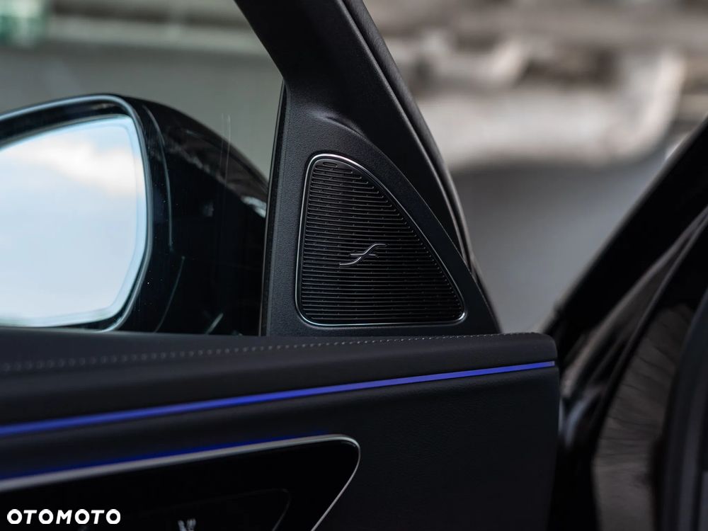 Mercedes-Benz Klasa E 300de 4Matic 9G-TRONIC AMG Line NIGHT Edition - 20