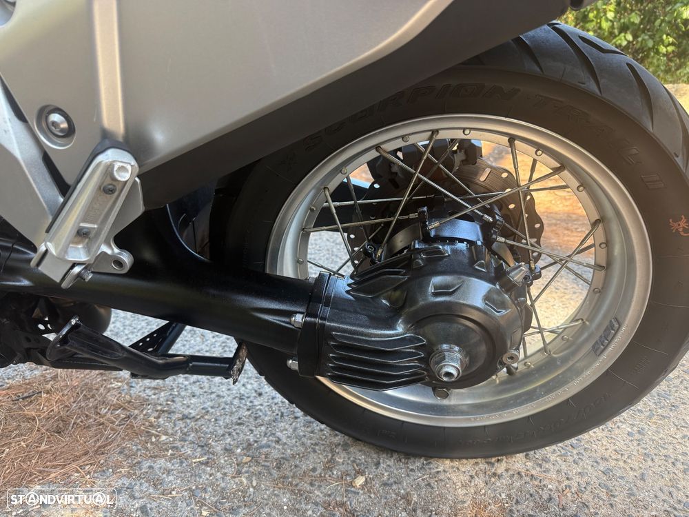 Yamaha XT1200Z Super Tenere First Edition - 22
