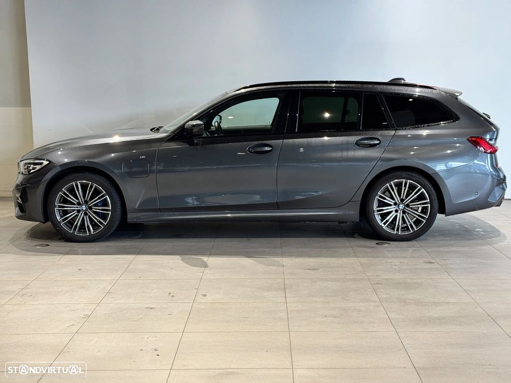BMW 330 e Touring Pack M Auto - 3