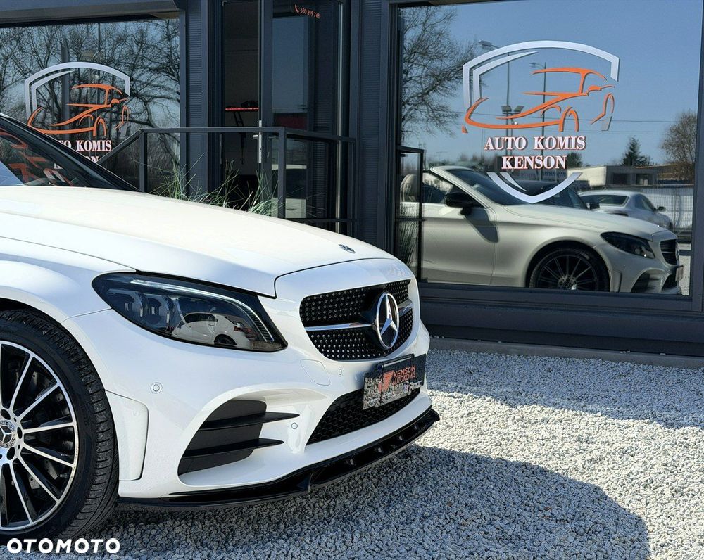 Mercedes-Benz Klasa C 300 4Matic 9G-TRONIC AMG Line - 10