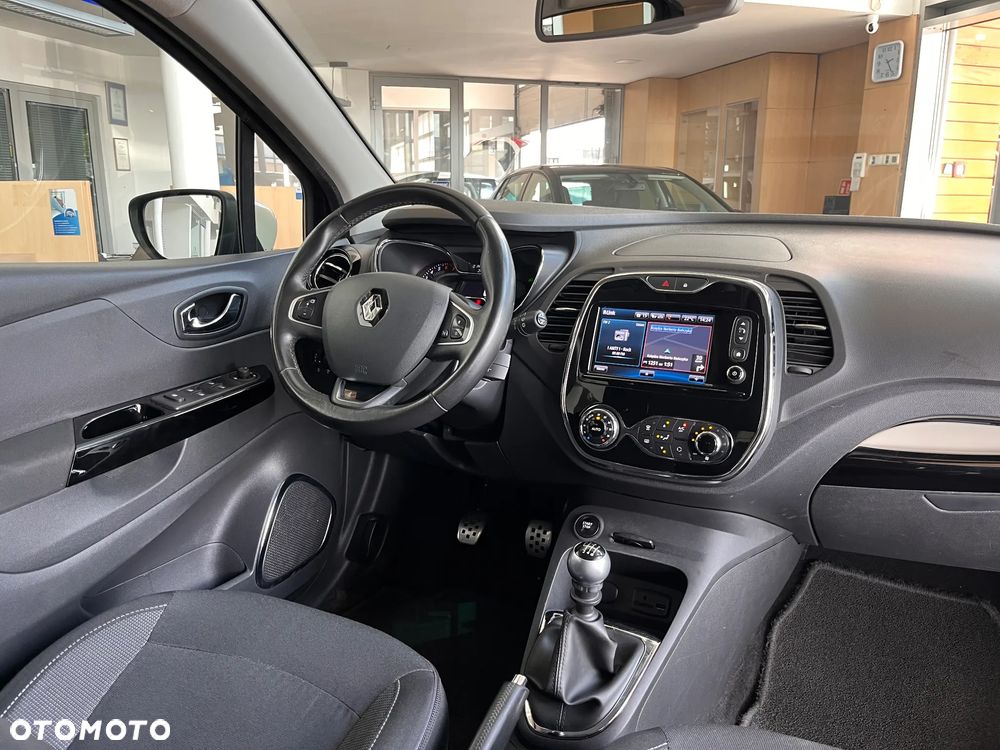 Renault Captur ENERGY TCe 120 Intens - 24