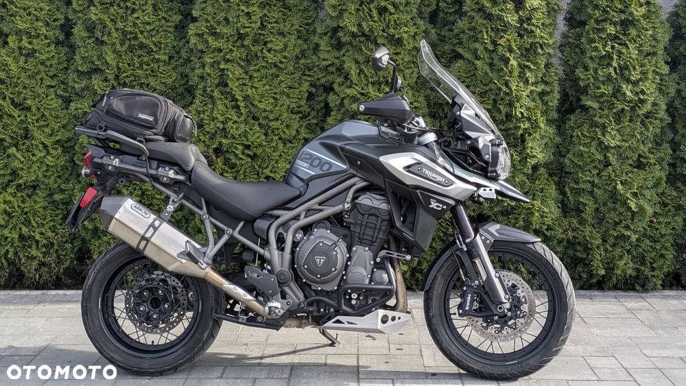 Triumph Tiger - 2