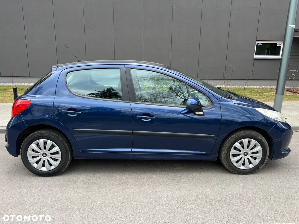 Peugeot 207 - 29
