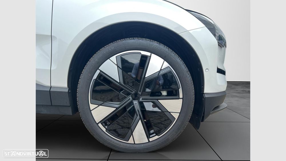 Volvo EX30 69 kWh Twin Motor Ultra - 9
