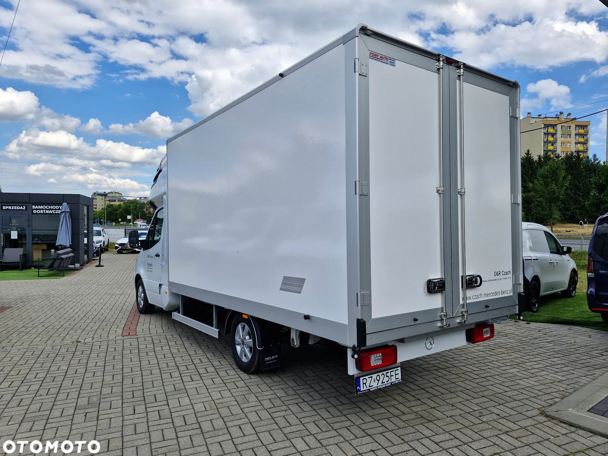 Mercedes-Benz Sprinter - 7