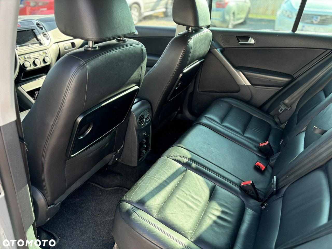 Volkswagen Tiguan - 19