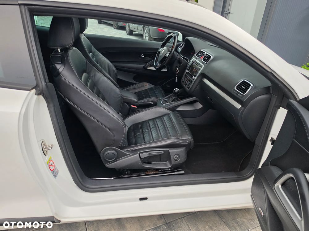 Volkswagen Scirocco - 33