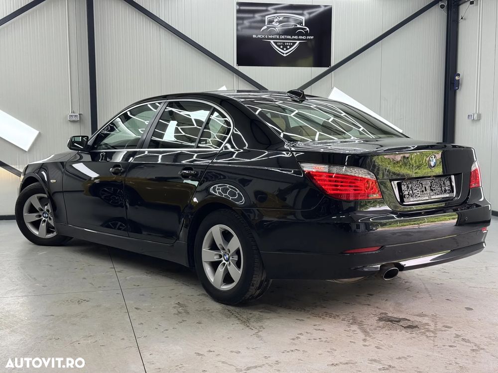 BMW Seria 5 520d Aut. - 11