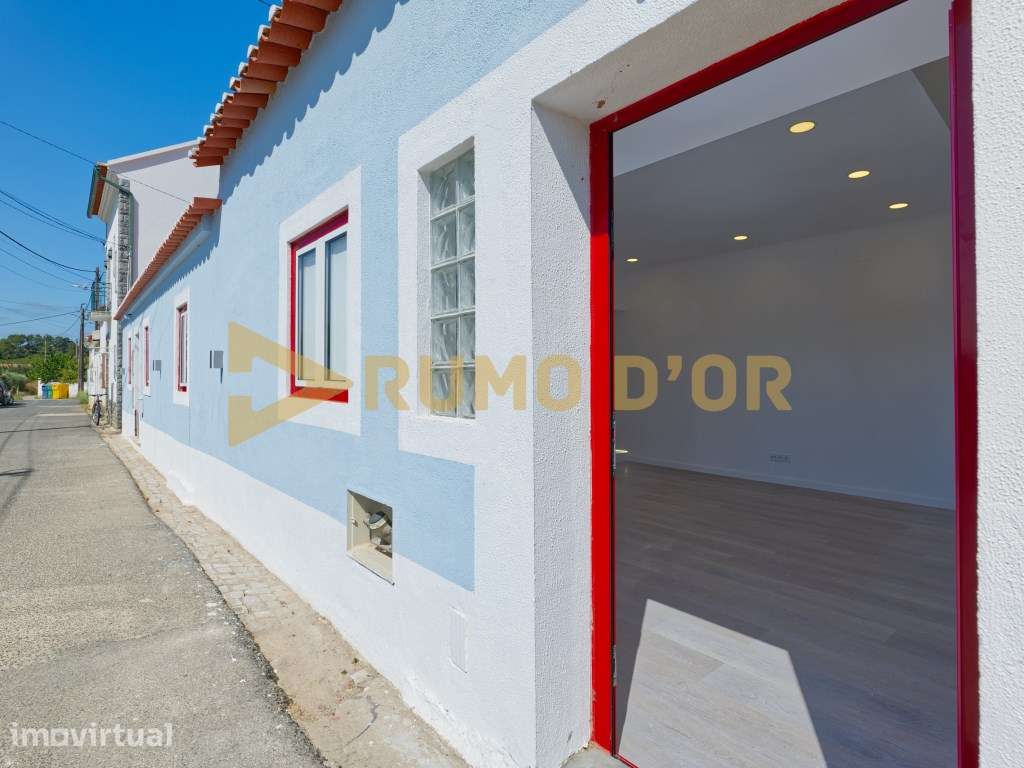 Moradia T3+1 Remodelada | Elegância e Conforto em Cabanas do Chão - Grande imagem: 5/47