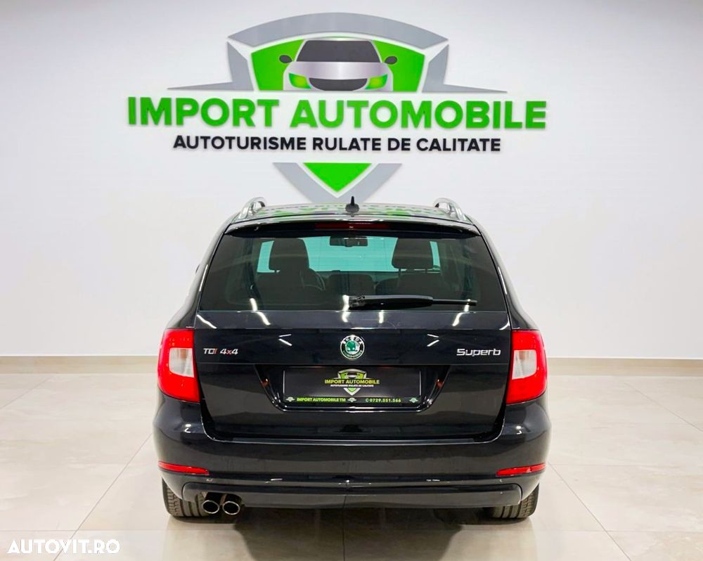 Skoda Superb Combi 2.0 TDI 4x4 DSG Exclusive - 4