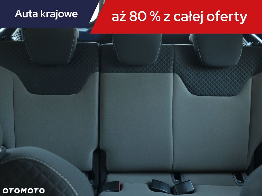 Ford Tourneo Courier - 12