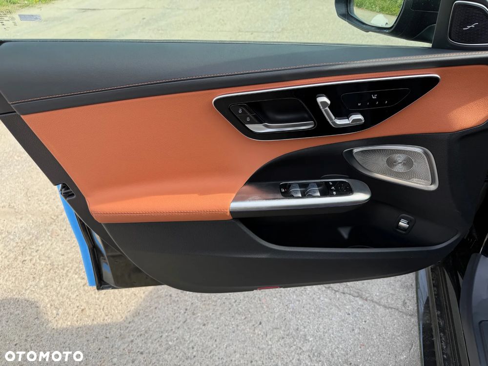 Mercedes-Benz Klasa C - 12