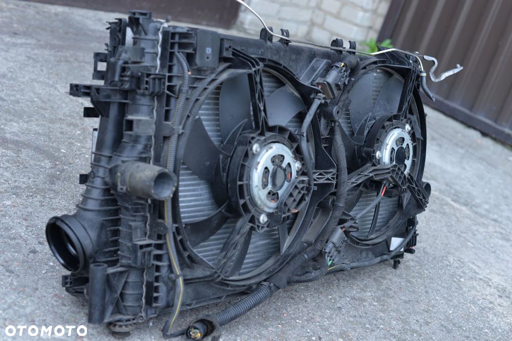 MASKA BŁOTNIK ZDERZAK LAMPA H7 XENON PAS HALOGEN BELKA OPEL INSIGNIA A - 13