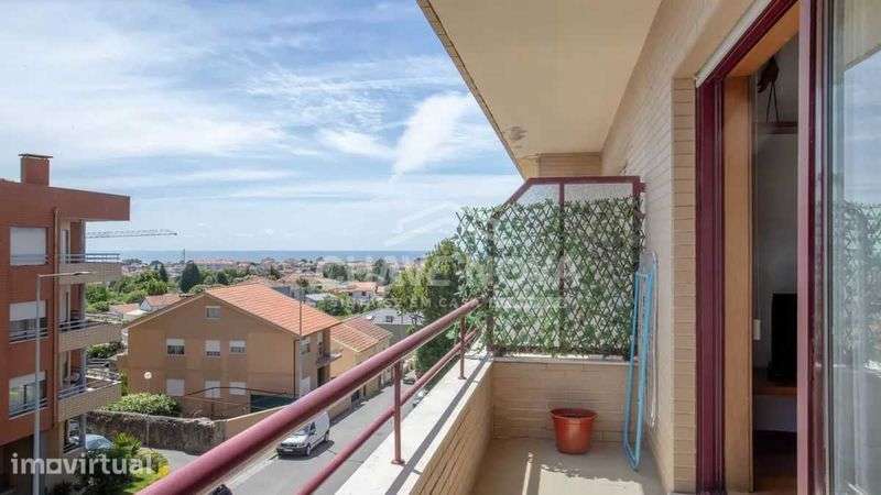 Apartamento T3 c/ Vistas Mar e Garagem Box em Canidelo - Grande imagem: 2/12