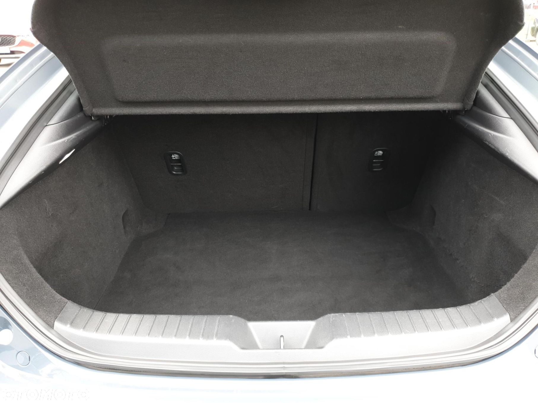 Mazda 3 2.0 mHEV Kanjo - 28