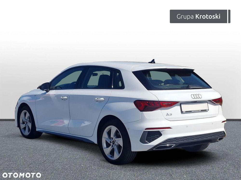 Audi A3 Sportback 35 TFSI mHEV S Line S tronic - 4