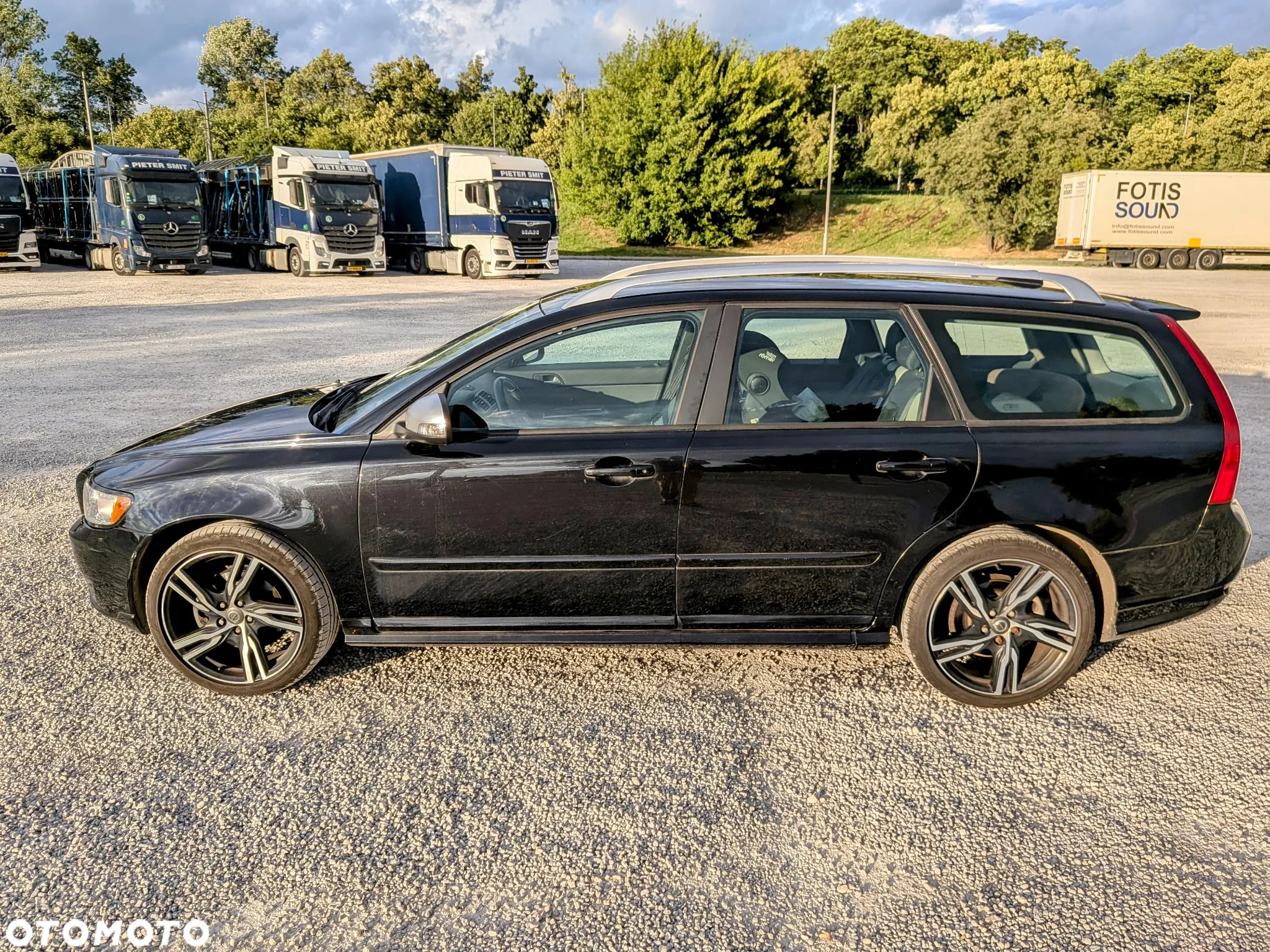 Volvo V50 D3 R-Design - 7