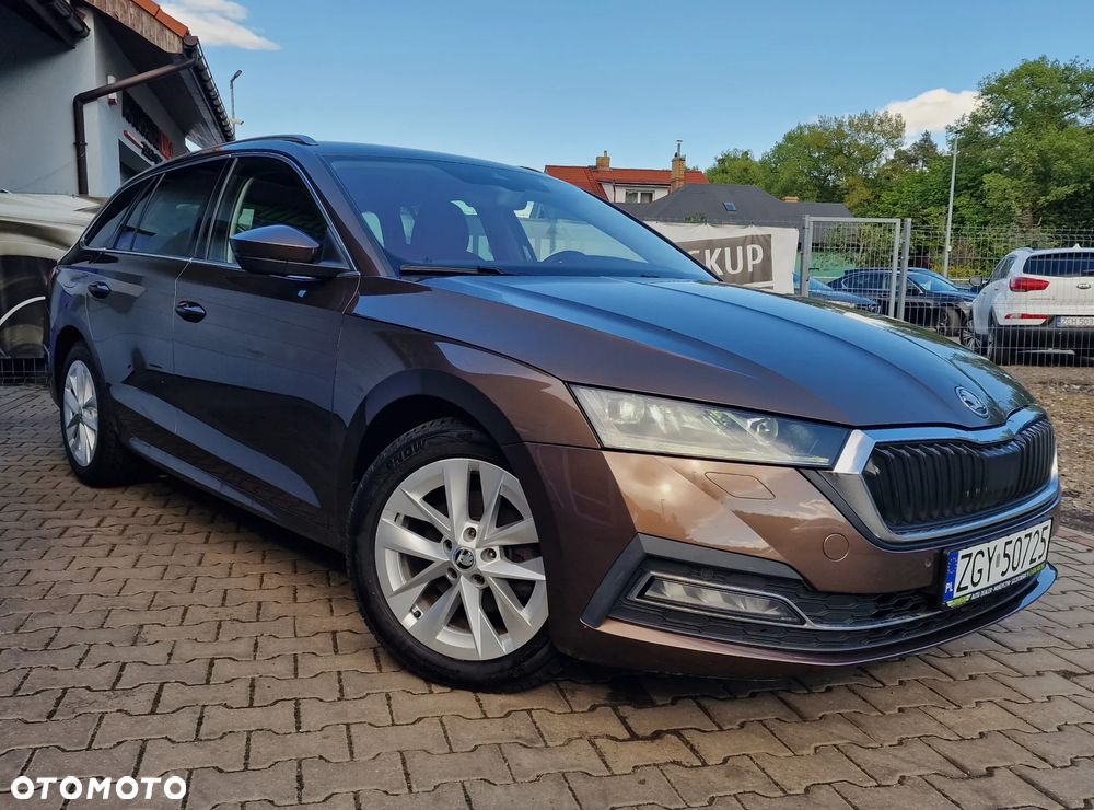 Skoda Octavia 2.0 TDI Exclusive - 6
