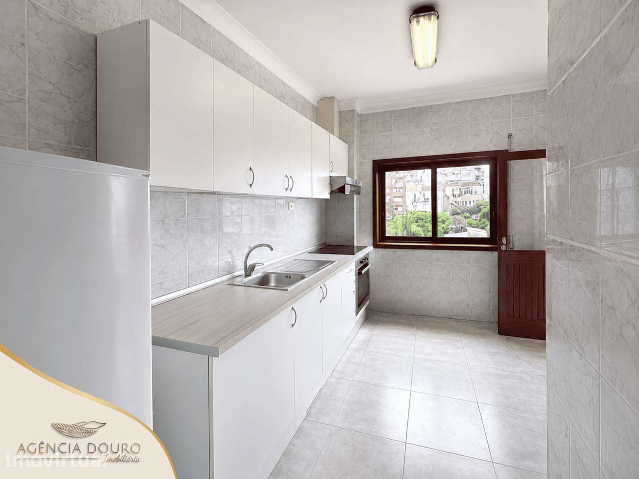 Apartamento T2 em Paranhos, Porto - Grande imagem: 4/11